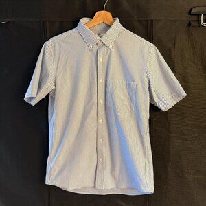 UNIQLO Men’s Short-Sleeve Oxford Shirt – Blue Stripe